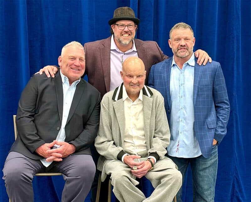 St. Louis Blues legends Kelly Chase, Brett Hull, and Tony Twist